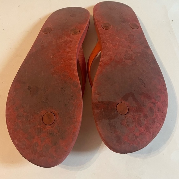 Coach Amel Coral/Orange Sz 7 Polka Dot Thong Flip Flops - Picture 7 of 7